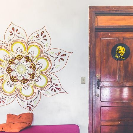 Pura Vida Hostel 塔马林多 外观 照片