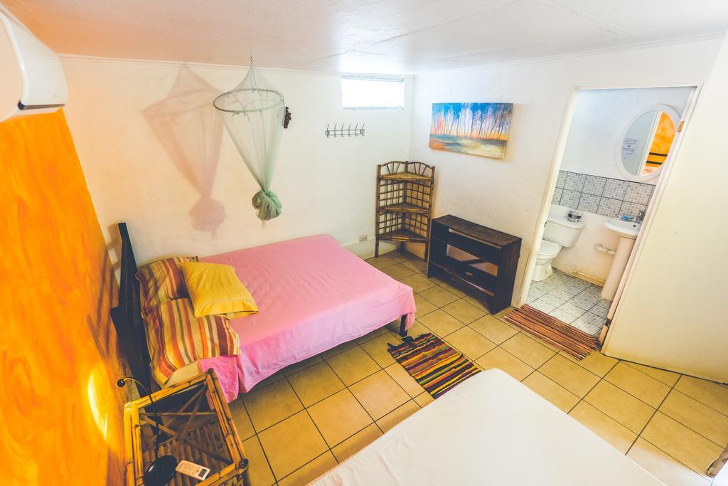 Pura Vida Hostel 塔马林多 外观 照片