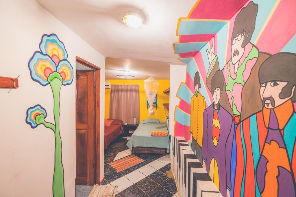 Pura Vida Hostel 塔马林多 外观 照片