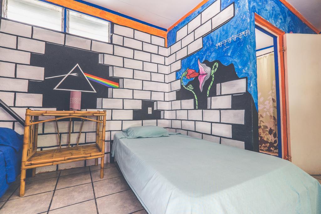 Pura Vida Hostel 塔马林多 外观 照片