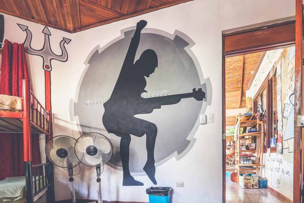 Pura Vida Hostel 塔马林多 外观 照片