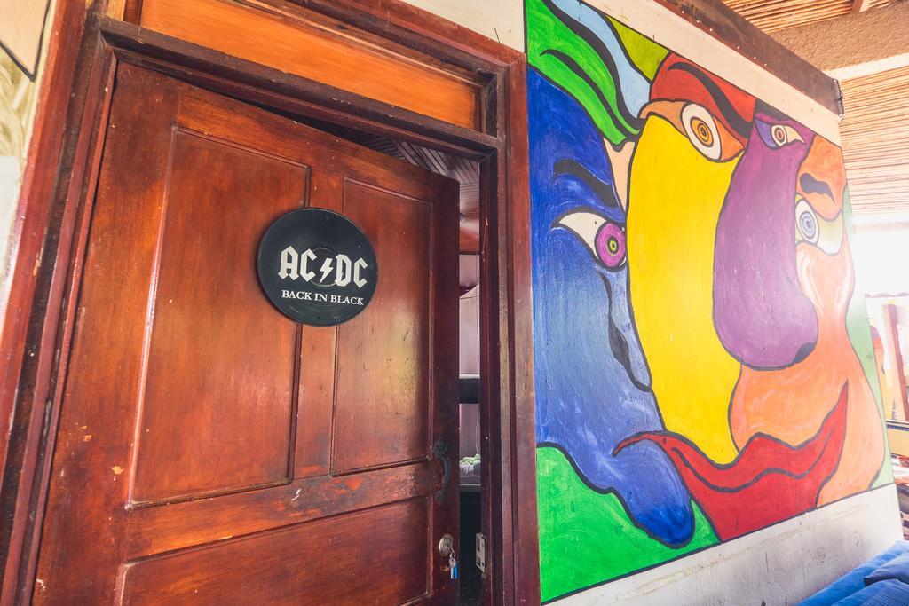 Pura Vida Hostel 塔马林多 外观 照片