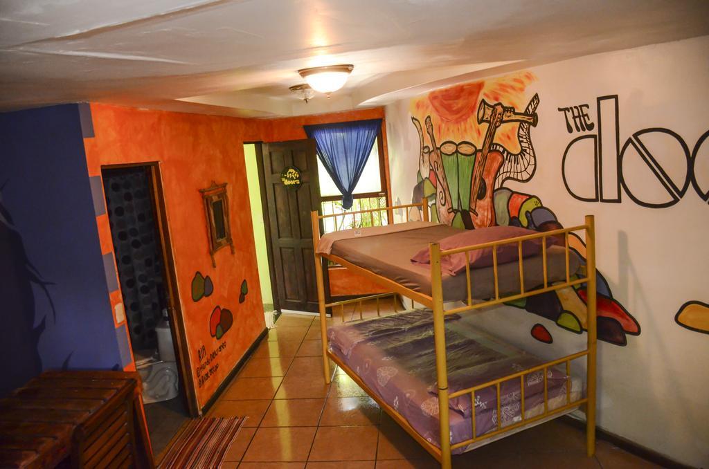 Pura Vida Hostel 塔马林多 外观 照片