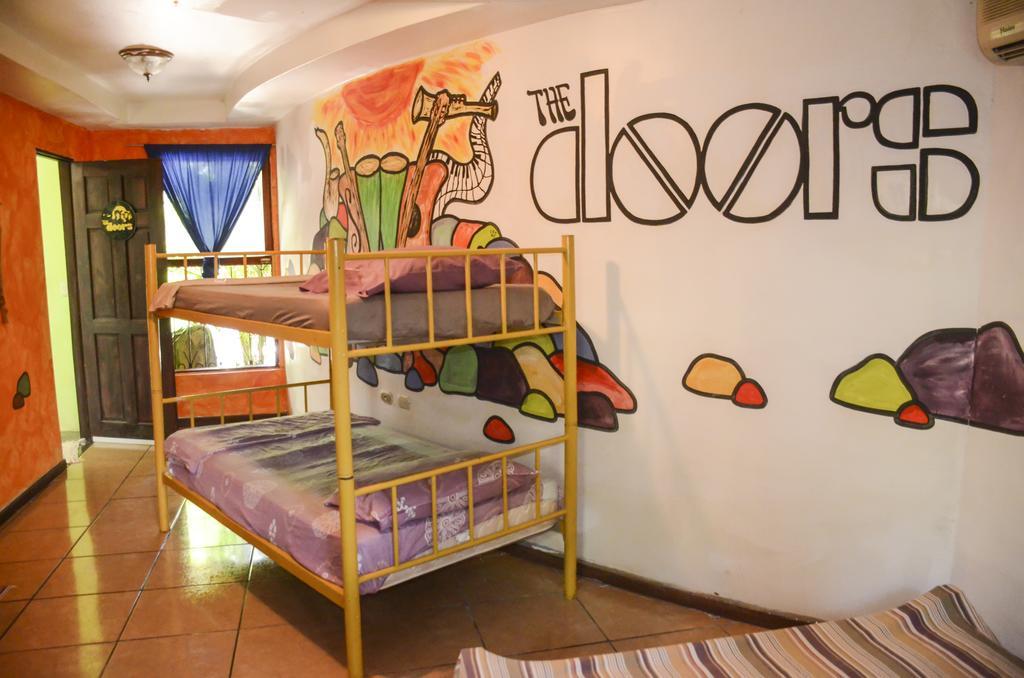 Pura Vida Hostel 塔马林多 外观 照片
