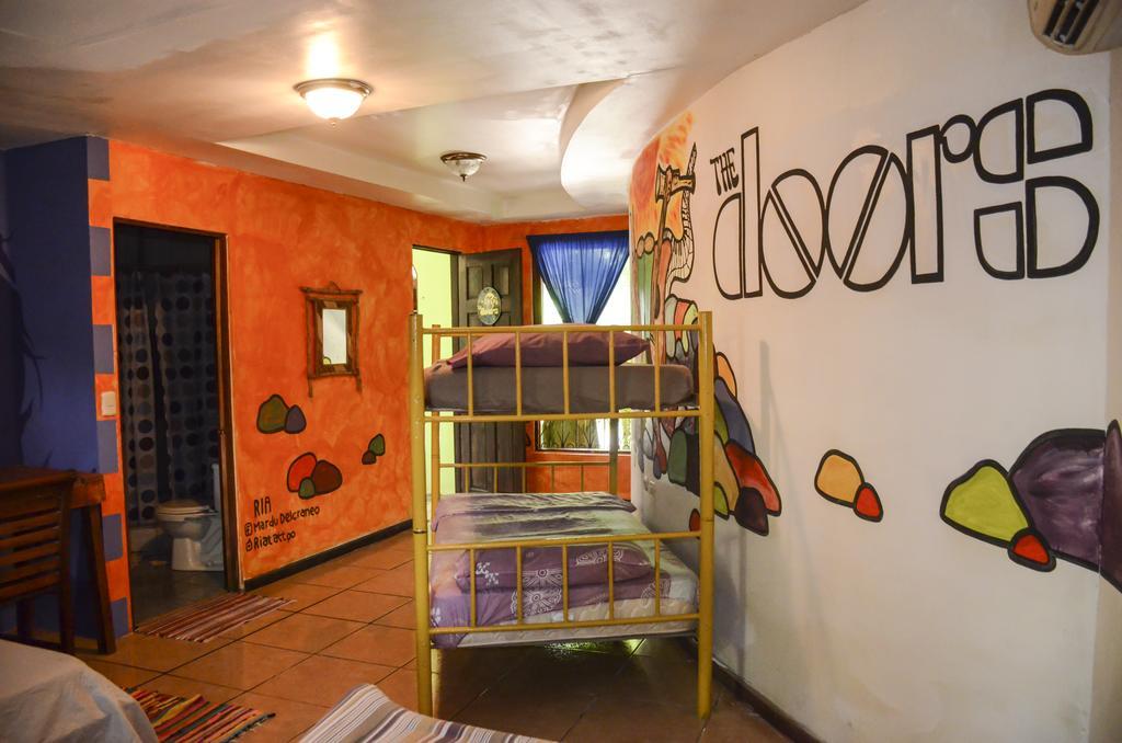 Pura Vida Hostel 塔马林多 外观 照片